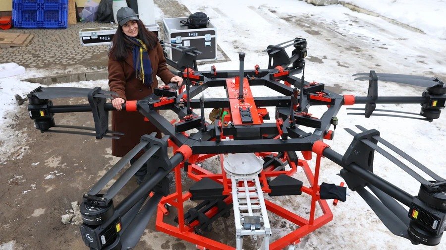 This is what “Baba Yaga” actually looks like — the “Heavy Shot” drone from Gurzuf Defence. This is what “Baba Yaga” actually looks like — the “Heavy Shot” drone from Gurzuf Defence.